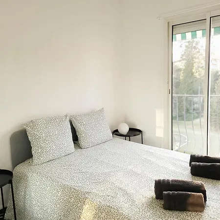 Διαμέρισμα A 2 Pas De La Promenade Des Vue 7 Avenue De Fabron *